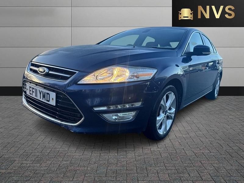 Used Ford Mondeo Titanium 2011 Blue Hatchback