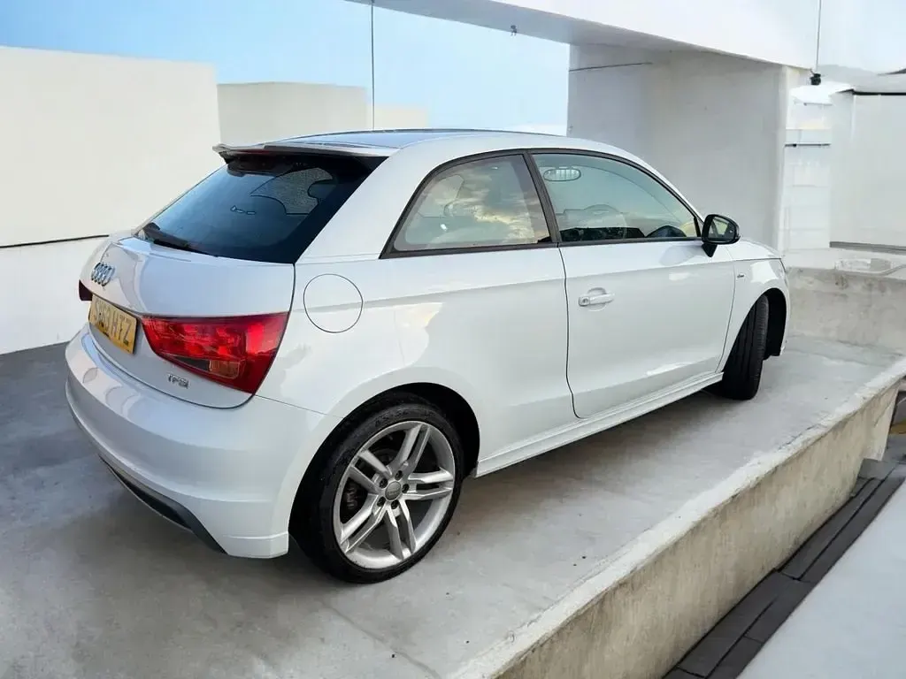 Usado Audi A1 S-Line 2013 Branco Citadino