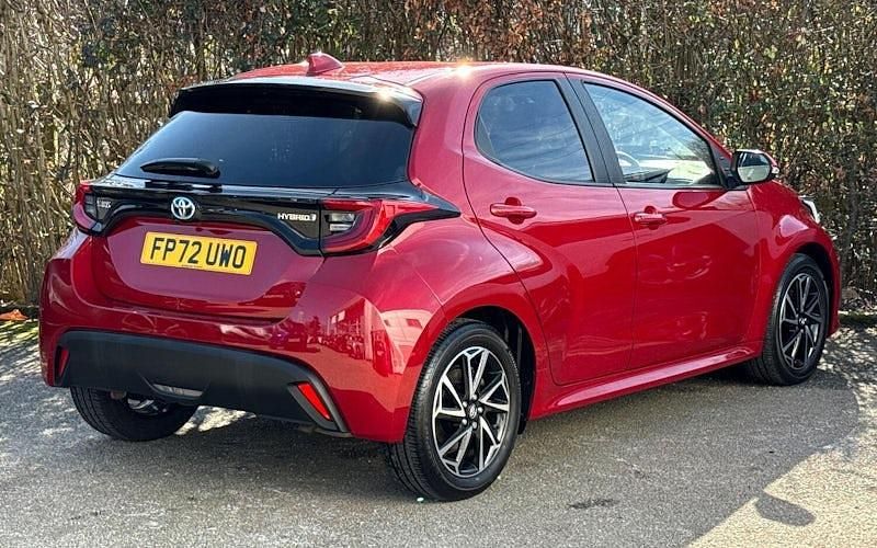 Used Toyota Yaris Hybrid Design 116 HP (85 kW) 2026 Hatchback