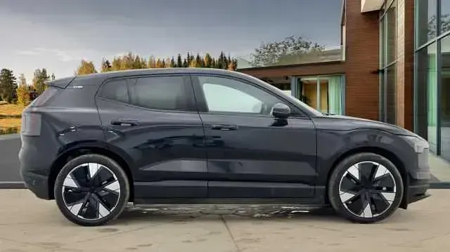 New Volvo EX30 Performance 310 kW (422 HP) 2026 SUV