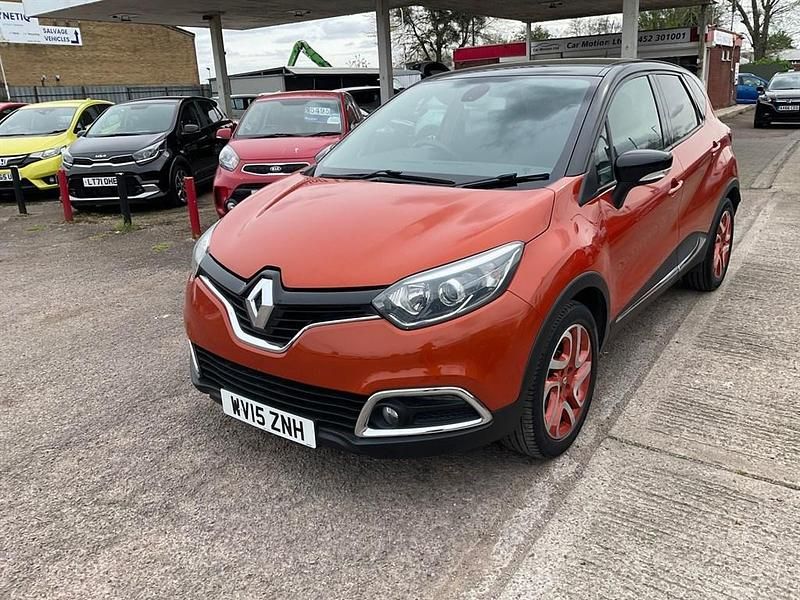 Second-hand Renault Captur Dynamique 90 CP (66 kW) 2015 Portocaliu SUV