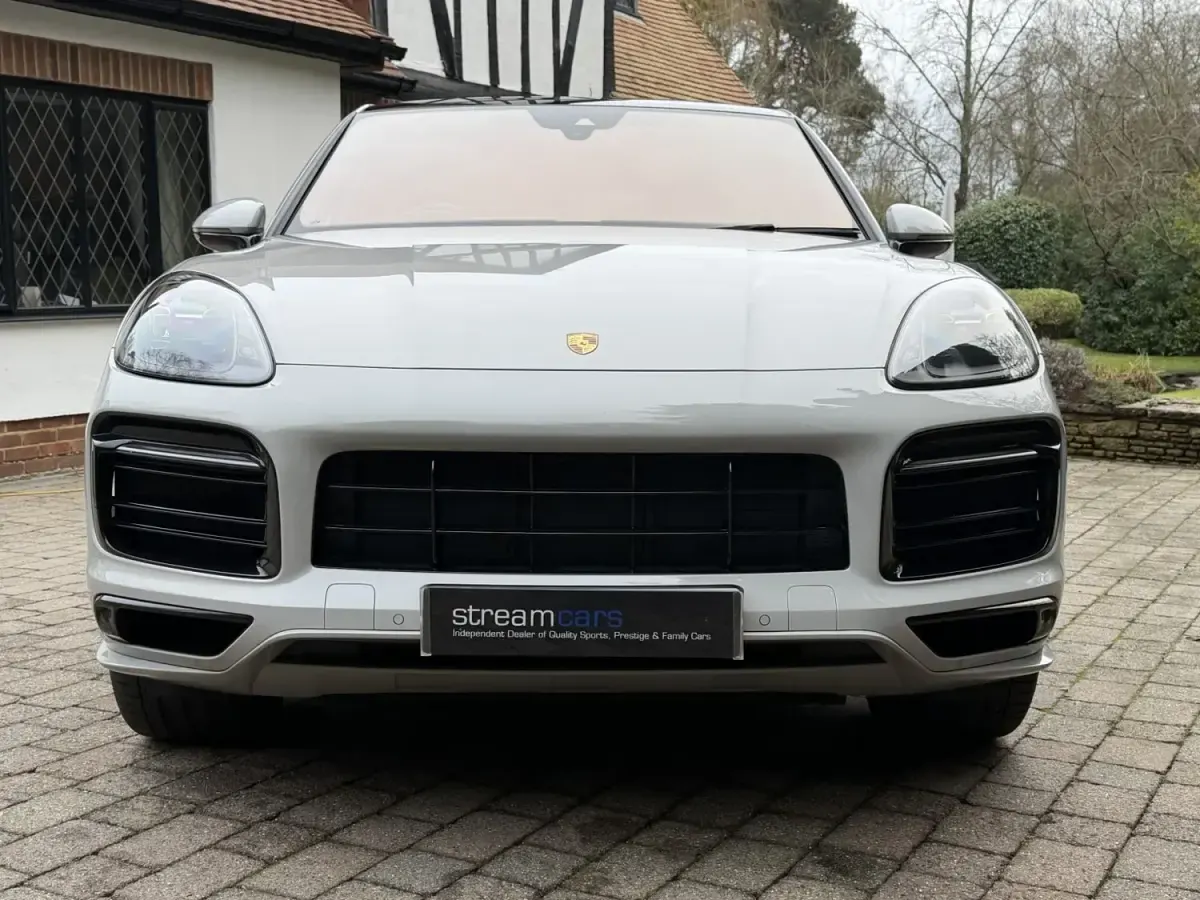 Usado Porsche Cayenne 2020 Cinzento SUV