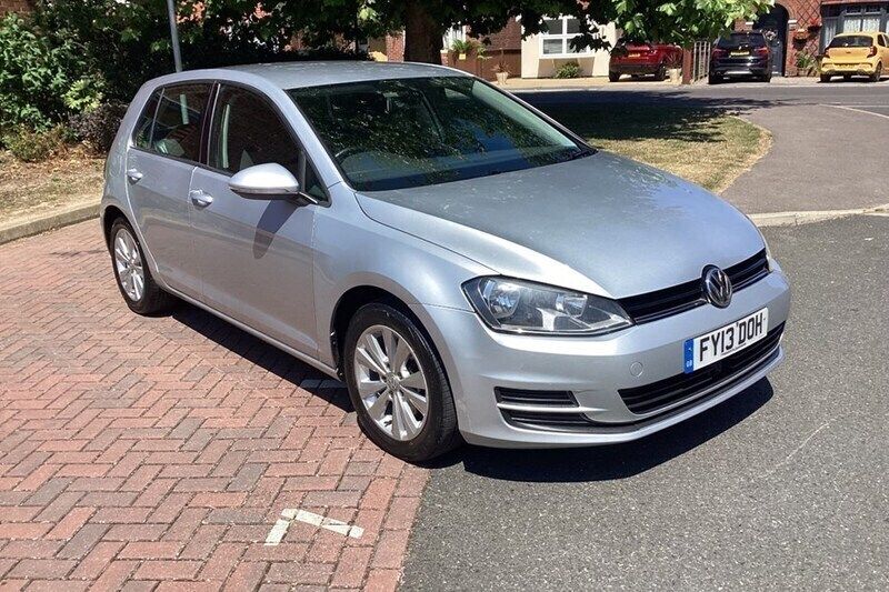 Silver Used 2013 VW Golf VII SE Hatchback | £5,295 (Good price) - Image 1/1
