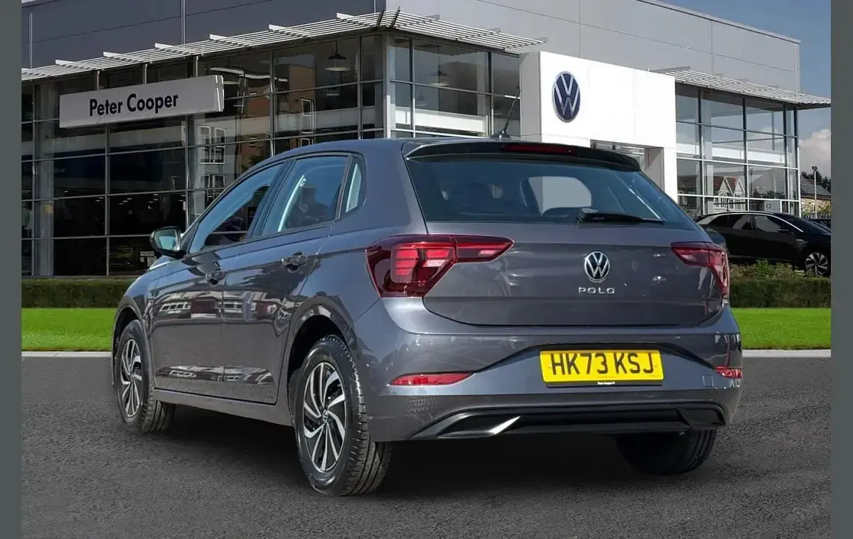 Used VW Polo Life 95 HP (69 kW) 2024 Grey Hatchback