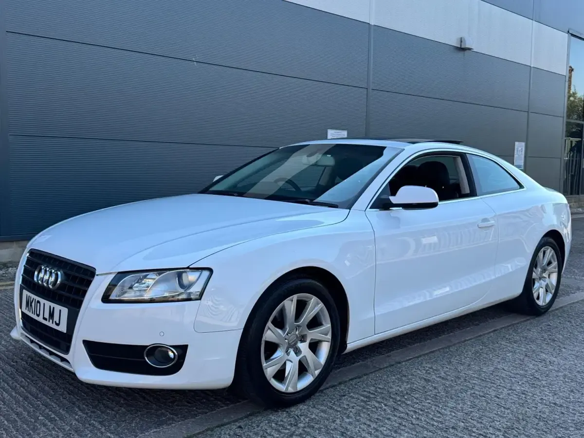 Used Audi A5 2010 White Coupe