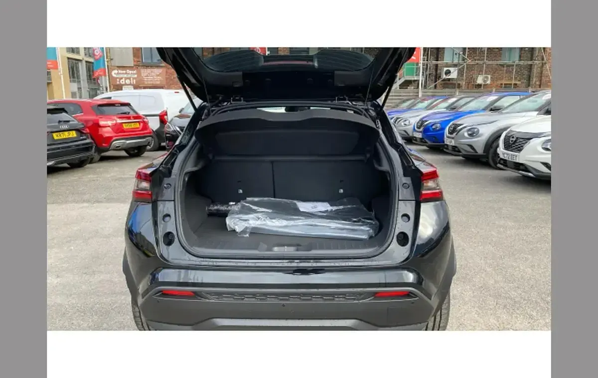 Used Nissan Juke Tekna 140 HP (102 kW) 2025 Other SUV
