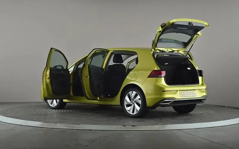 Used VW Golf VII Style 150 HP (110 kW) 2021 Yellow Hatchback