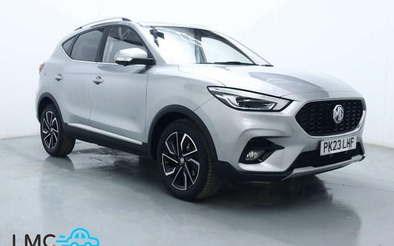 Używany MG ZS Exclusive 111 KM (81 kW) 2023 SUV