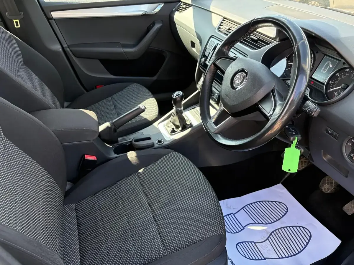 Used Skoda Octavia SE 150 HP (110 kW) 2017 Black Estate