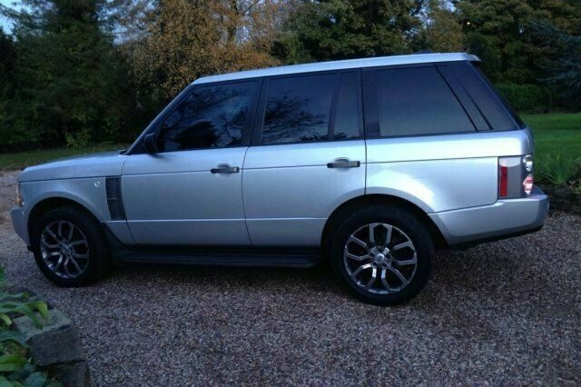 Used 2003 Land Rover Range Rover SUV | £10,995 - Image 1/4