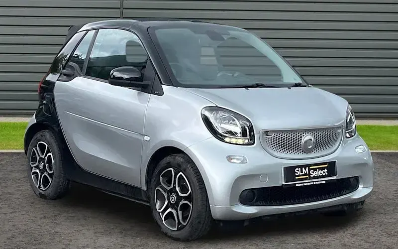 Usado Smart ForTwo Cabrio Premium 71 CV (52 kW) 2019 Descapotable