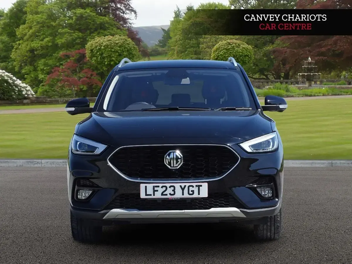 Usado MG ZS Exclusive 111 HP (81 kW) 2023 Preto SUV