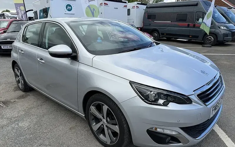 Used Peugeot 308 Allure 131 HP (96 kW) 2016 Hatchback