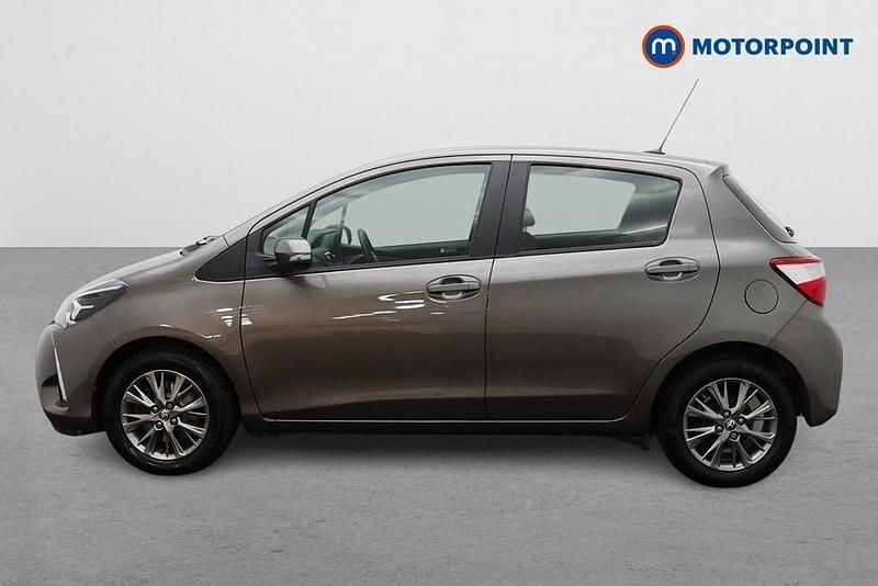 Used Toyota Yaris 2017 Bronze Hatchback