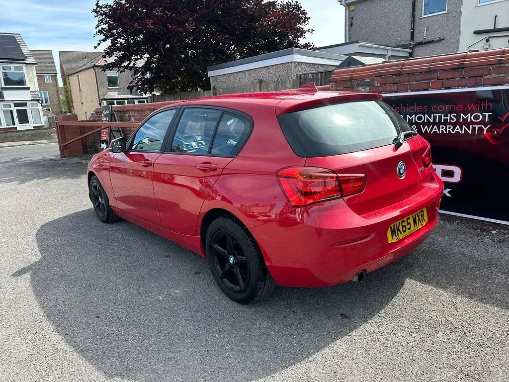 Used BMW 118 136 HP (100 kW) 2015 Red Hatchback