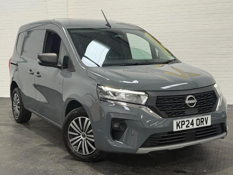 Used Nissan Townstar Tekna 128 HP (94 kW) 2024 Grey Van