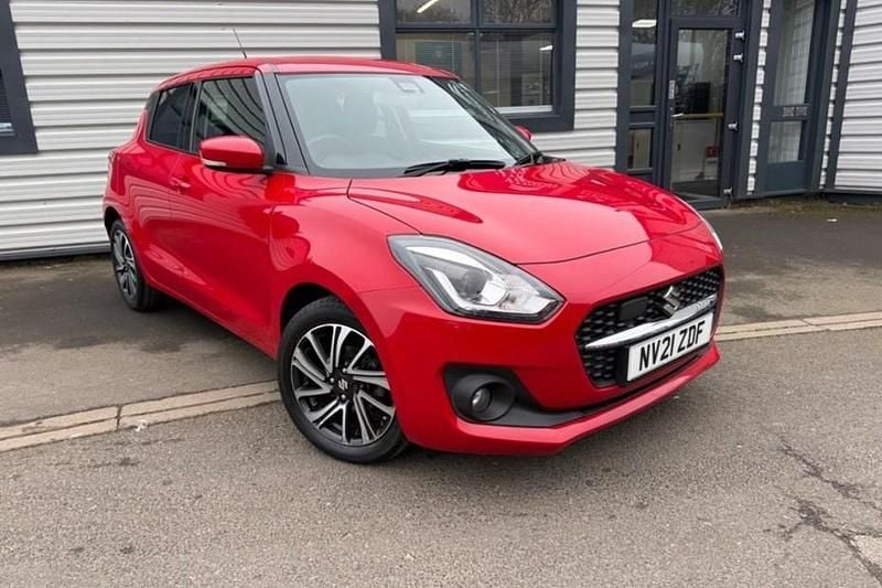 Used Suzuki Swift SZ5 83 HP (61 kW) 2021 Red Hatchback