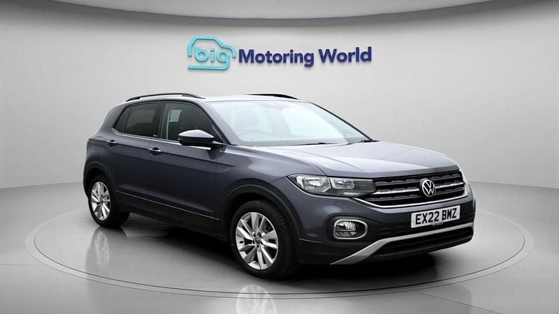Used VW T-Cross Active 110 HP (80 kW) 2021 Grey SUV