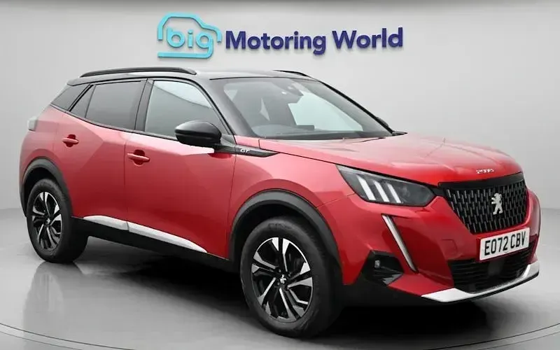 Used Peugeot 2008 GT 131 HP (96 kW) 2022 SUV