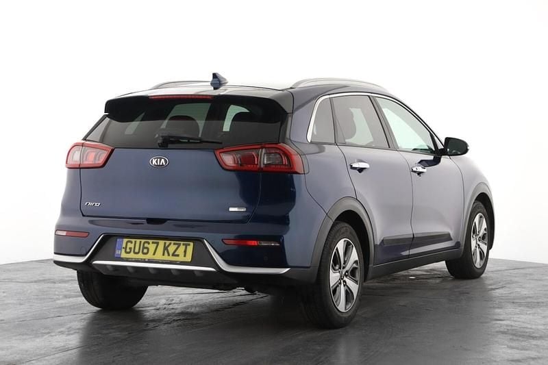 Second-hand Kia Niro 141 CP (103 kW) 2017 Albastru SUV