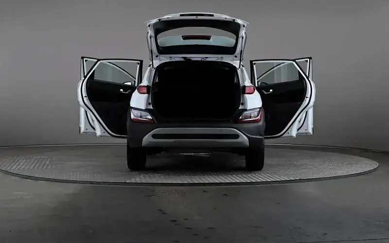 Used Hyundai Kona SE 120 HP (88 kW) 2022 White SUV