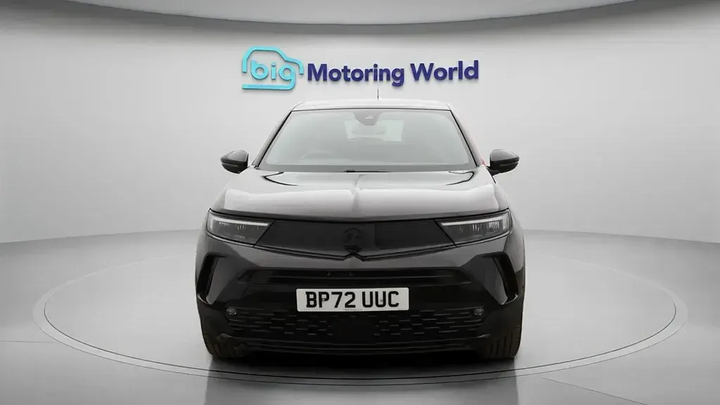 Second-hand Vauxhall Mokka GS Line 130 CP (95 kW) 2023 Negru SUV
