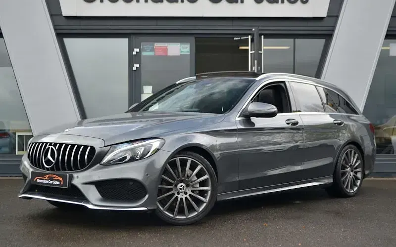 Gebraucht Mercedes C220 AMG Line Premium 170 PS (125 kW) 2017 Kombi