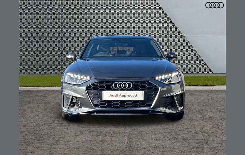 Used Audi A4 S-Line 200 HP (147 kW) 2024 Grey Estate