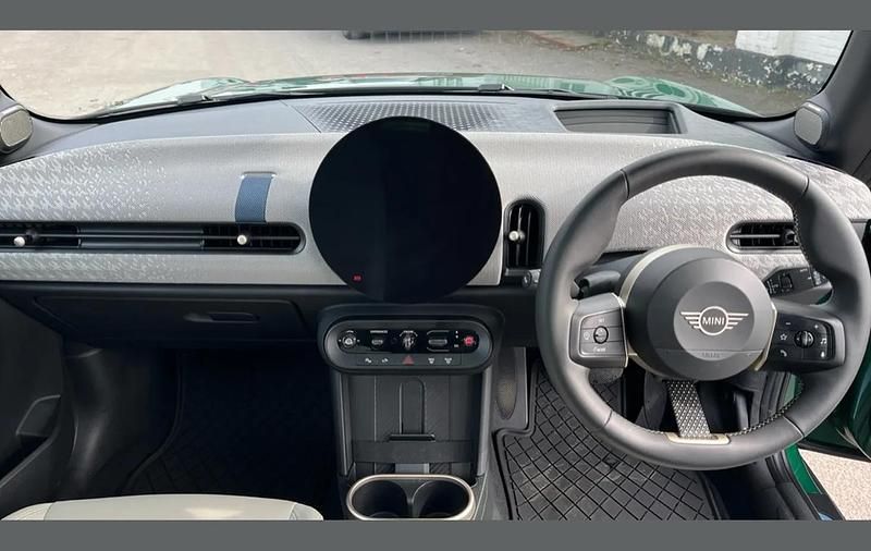 Used Mini Cooper Exclusive 150 kW (204 HP) 2026 British racing green iv Hatchback