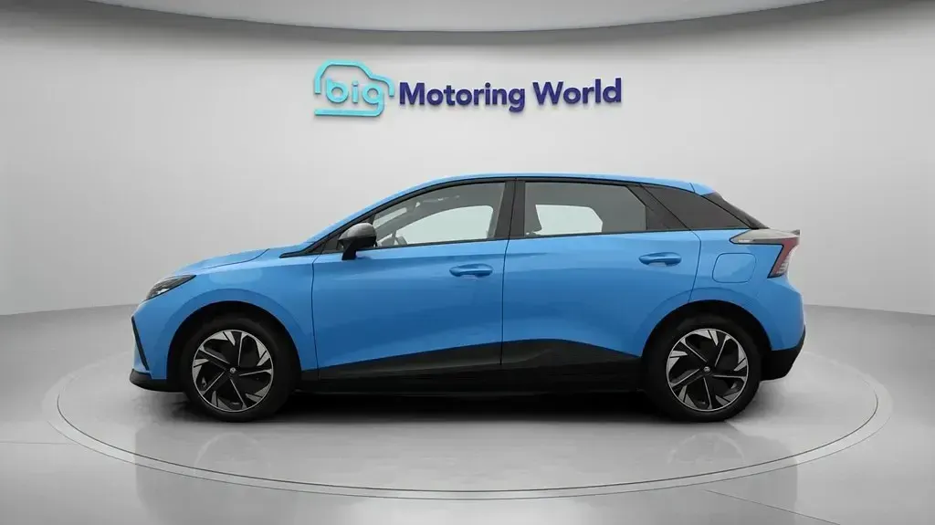 Używany MG MG4 EV SE 319 kW (435 KM) 2024 Hatchback