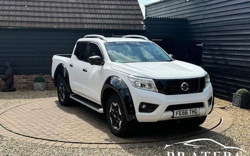 Używany Nissan Navara Tekna 190 KM (139 kW) 2016 Pickup