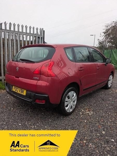 Used Peugeot 3008 Access 2013 Red Hatchback