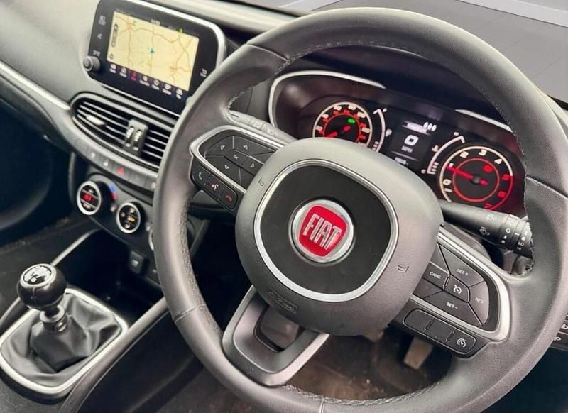 Used Fiat Tipo Lounge 120 HP (88 kW) 2019 Grey Estate