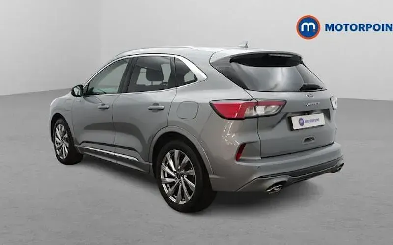 Usado Ford Kuga Vignale 224 HP (164 kW) 2023 SUV
