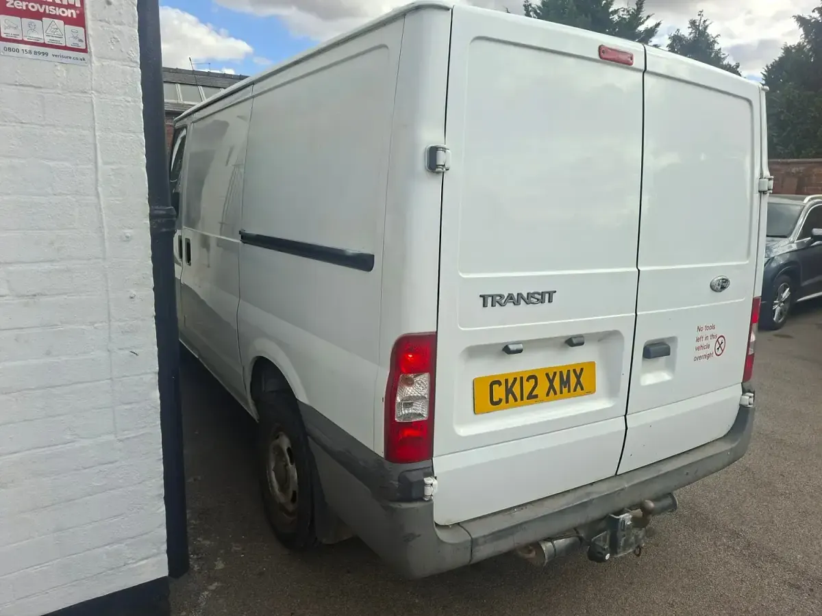 Used Ford Transit 100 HP (73 kW) 2012 White Van