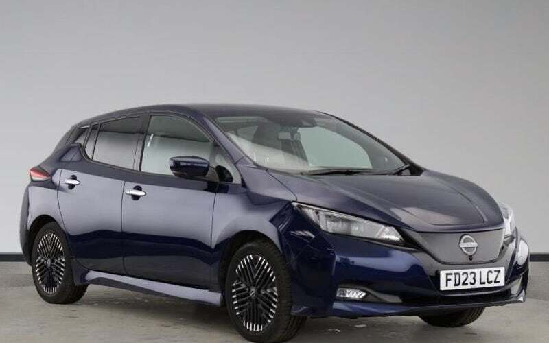 Used 2022 Nissan Leaf Tekna Hatchback | £13,475 (A bit pricey) - Image 1/2