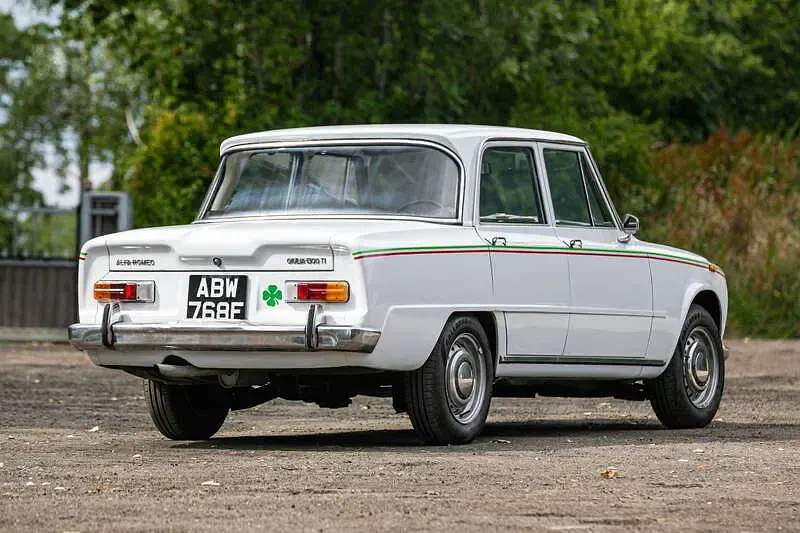 Used Alfa Romeo Giulia 1300 2021 White