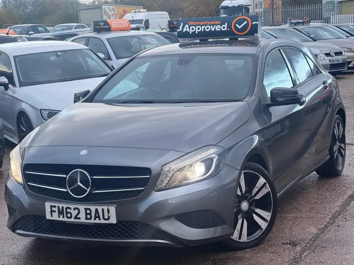 Used Mercedes A180 122 HP (89 kW) 2013 Grey Hatchback