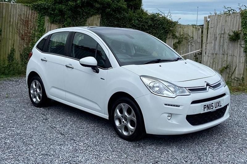 White Used 2015 Citroën C3 Exclusive Hatchback | £4,950 (Fair price) - Image 1/1