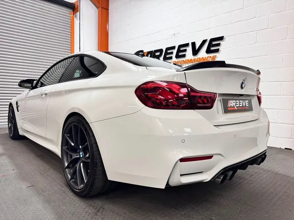 Used BMW M4 Comfort Edition 460 HP (338 kW) 2019 White Coupe