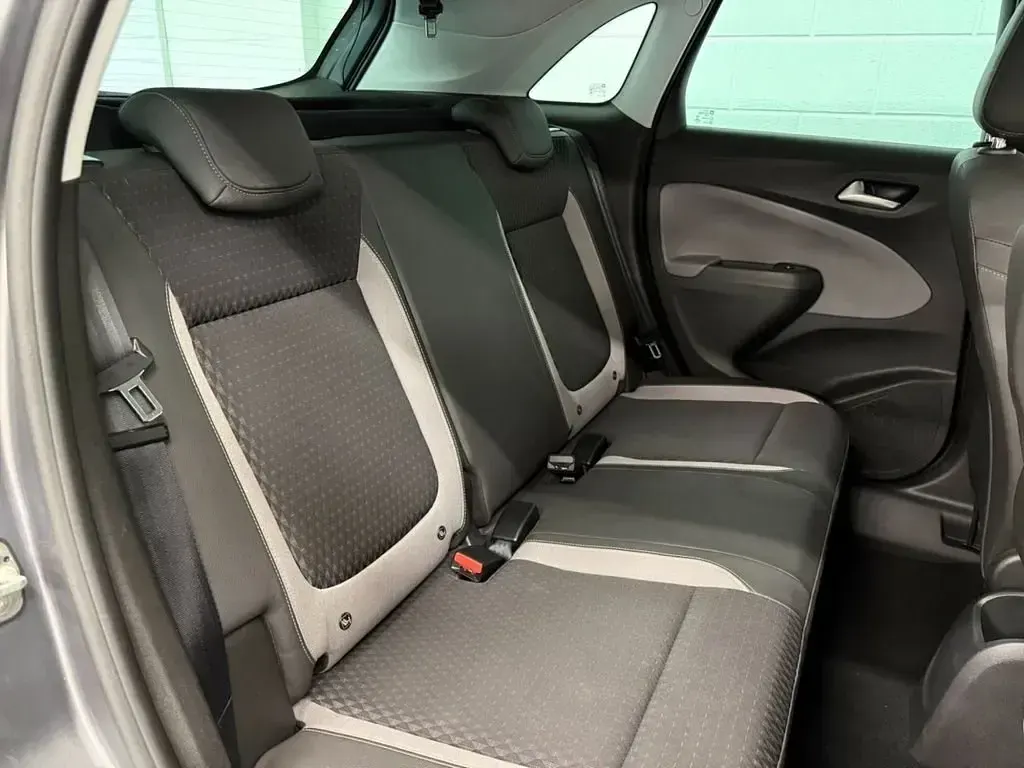 Second-hand Vauxhall Crossland X Elite 120 CP (88 kW) 2018 Gri SUV