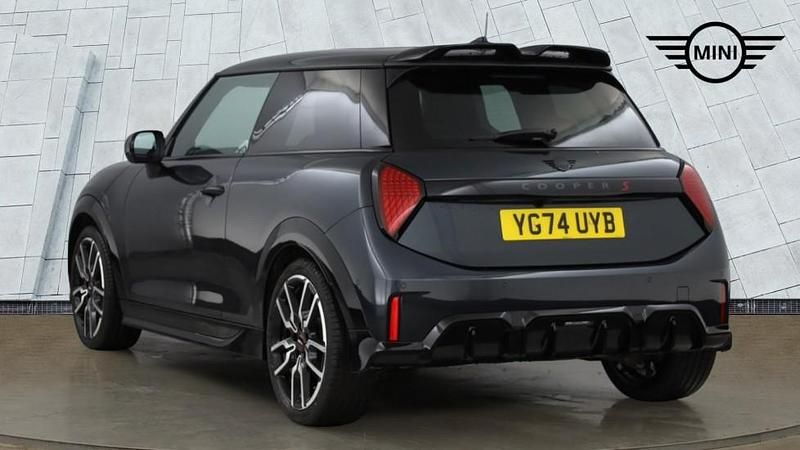 Used Mini Cooper S Hatch 201 HP (147 kW) 2024 Grey Hatchback