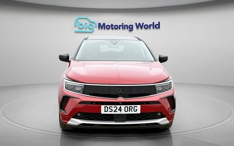 Used Vauxhall Grandland X Ultimate 131 HP (96 kW) 2024 Red SUV