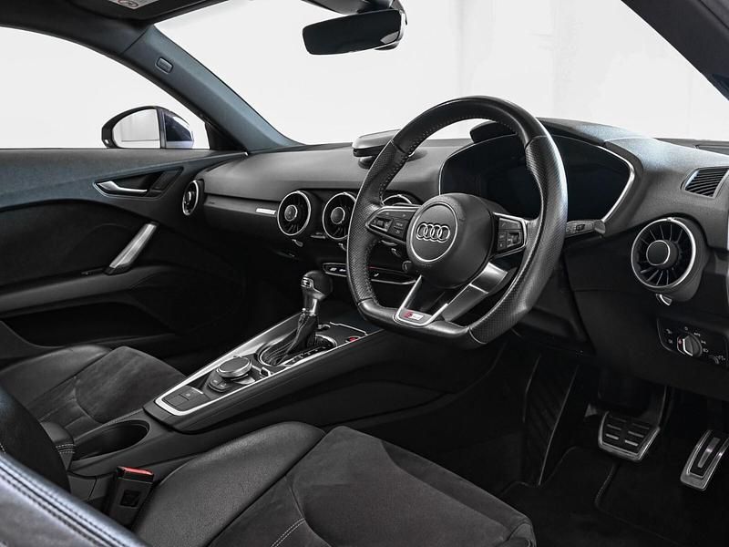 Used Audi TT S-Line 230 HP (169 kW) 2017 Black Coupe