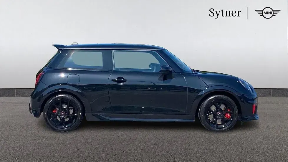 Used Mini John Cooper Works Hatch 228 HP (167 kW) 2026 Black Hatchback