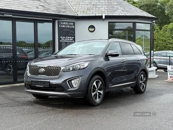 Grey Used 2016 Kia Sorento SUV | £10,995 (Expensive) - Image 1/4