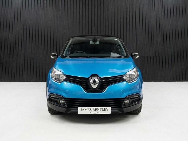 Used Renault Captur Dynamique 90 HP (66 kW) 2014 Blue SUV