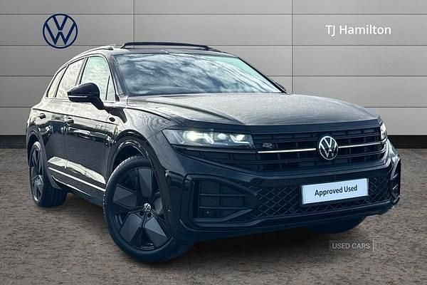 Black Used 2024 VW Touareg Black Edition SUV | £51,495 (A bit pricey) - Image 1/4