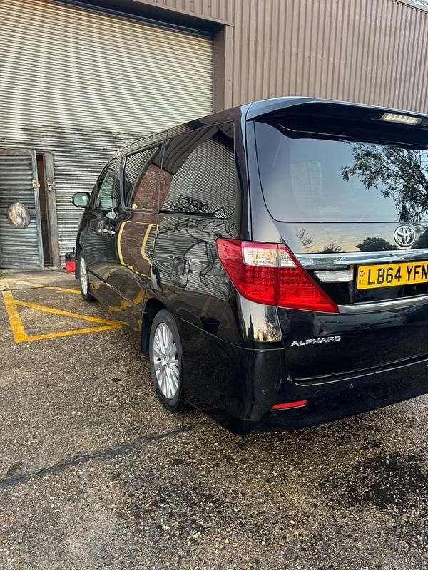 Usado Toyota Alphard 2014 Preto Monovolume