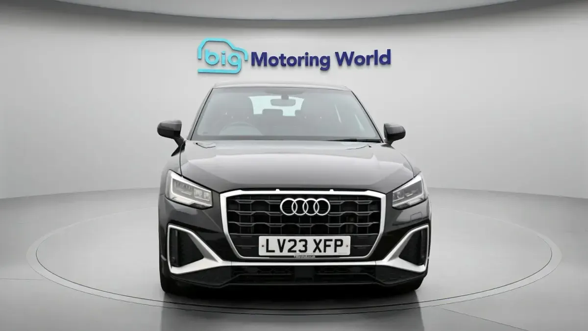 Used Audi Q2 S-Line 150 HP (110 kW) 2023 Black SUV